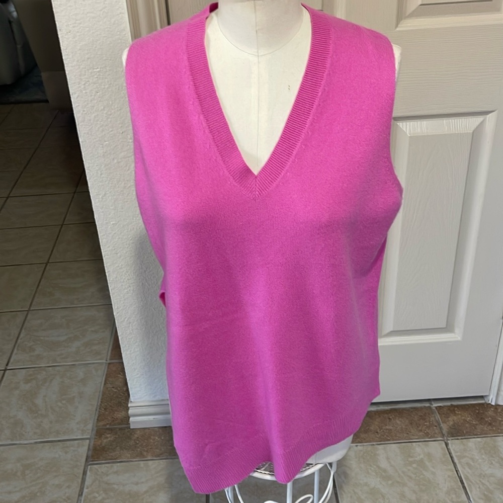 No Name Top